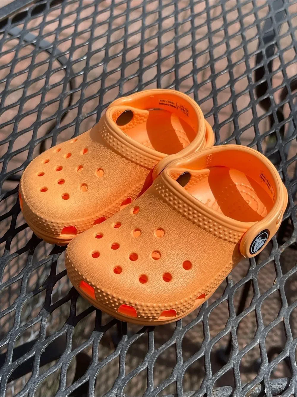 Crocs Toddler Classic Clog Size 5 Peach - Light Orange ? Style # 204536